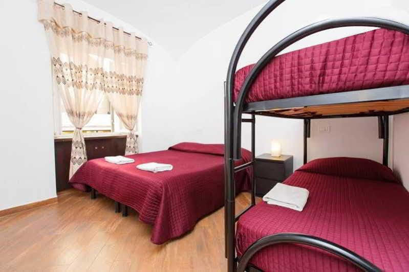 Romangelo Termini 3*